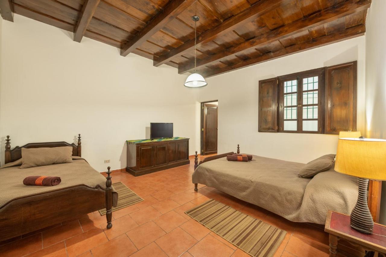 Casita Tumbergia Lejlighed Antigua Eksteriør billede